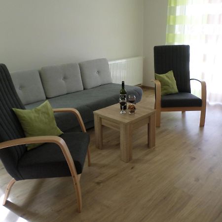 Lakoparki Apartman Veszprem Exterior photo